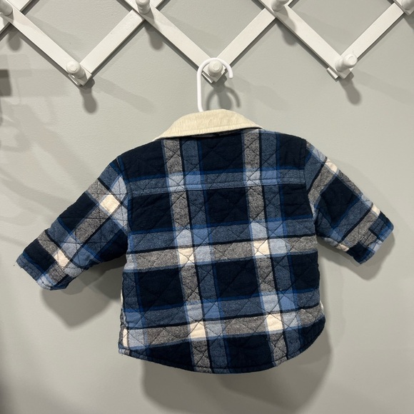 Baby Gap quilted coat size 0-6 months - Picture 4 of 7